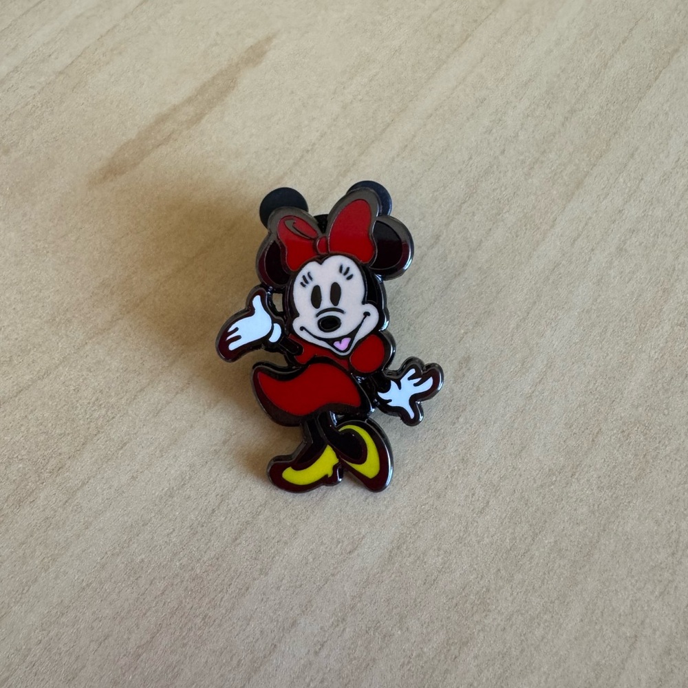 Disney Pins - Disney Cuties Mystery Series Minnie Mouse Pop Art Style 2016